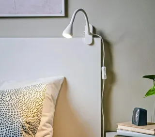 Lámpara LED IKEA NÄVLINGE Pinza 1.9W 220lm