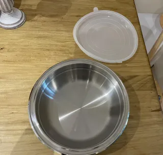 Ciotola ermetica 24 cm