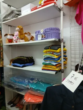 Ropa segunda mano en buen estado de niños y adulto
