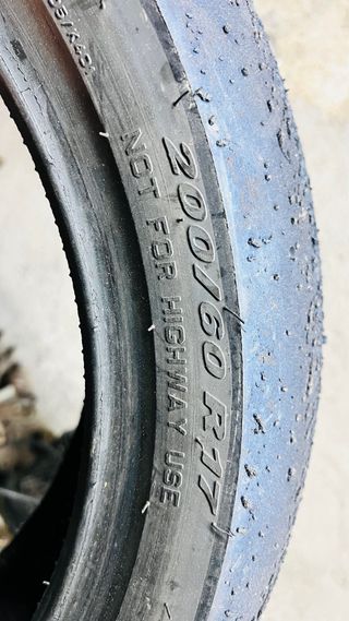Pirelli Diablo Superbike SC2 200/60/17