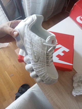 Dos Zapatillas Nike unas 41 y otras 38.5