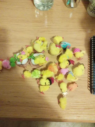 Lote de pollitos decorativos