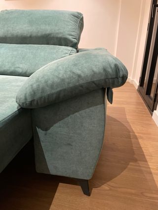 Sofá azul turquesa de tela