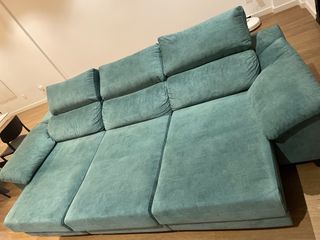 Sofá azul turquesa de tela