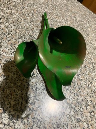 Bouquet di calle in ferro artigianali dipinte mano