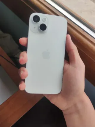 iPhone 15 128gb