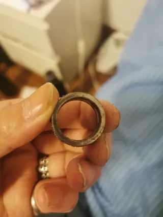 Anillo italiano con piedras marrones y plateado