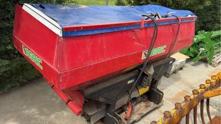 Abonadora Agrícola Agric TRX 1100