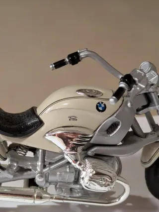 Miniatura Moto BMW R1200C Cruiser Colección