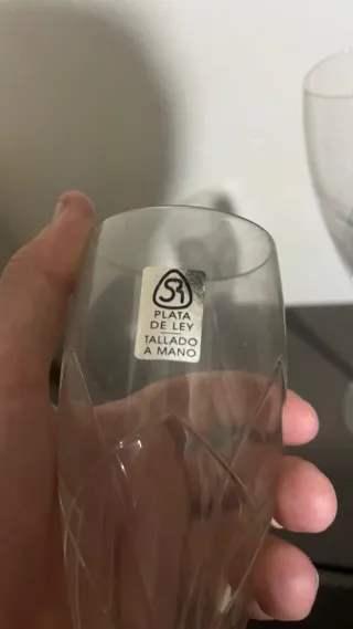 2 Copas de champán de cristal tallado a mano
