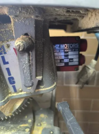 Sierra Ingletadora Profesional