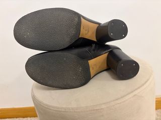 Botines de piel negros con cordones