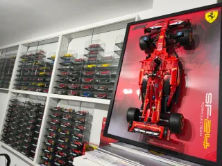 Cuadro Lego Ferrari F1. Sólo cuadro ,SIN COCHE
