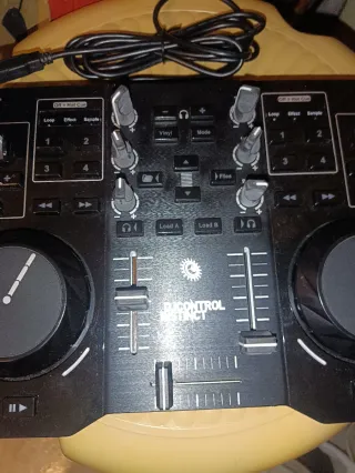 Controlador DJ Hercules Instinct  Oferta