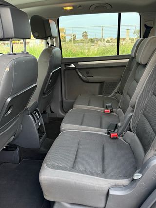 Volkswagen Touran 2014