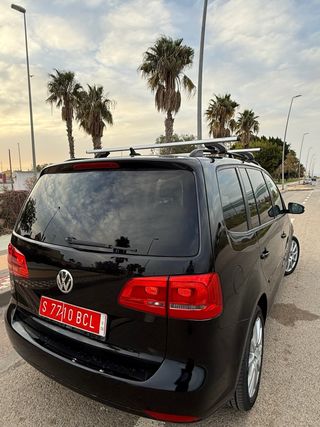 Volkswagen Touran 2014