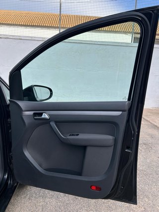 Volkswagen Touran 2014