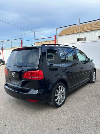 Volkswagen Touran 2014