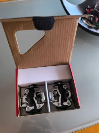 Pedales B-Pro MTB Automáticos