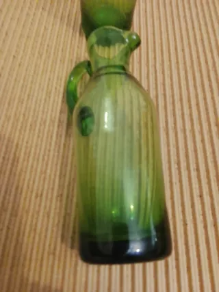 Juego de 2 botellas antiguas de cristal