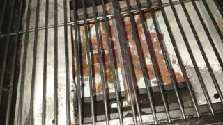 Barbacoa de gas negra