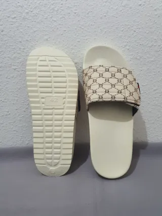 Sandalias Beige y Blancas para Hombre