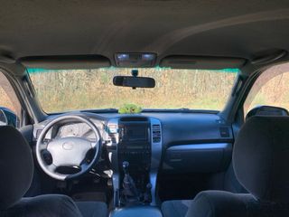 Toyota Land Cruiser 2003