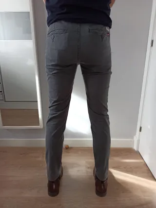 Pantalones Levi's Slim Taper Talla 32