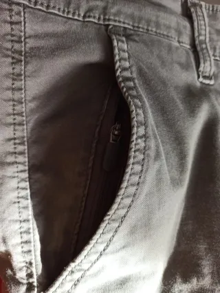 Pantalones Levi's Slim Taper Talla 32