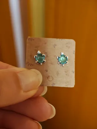 Pendientes tortuga plata y piedra aguamarina