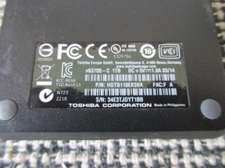 Hard Disk Toshiba 1 TB . completo di cavo