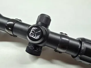 Mira Telescópica Bushnell Trophy 3-12x56