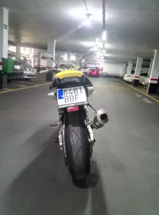 Yamaha YZF 1000. Exup