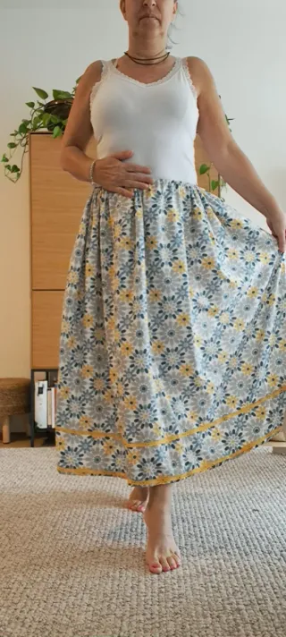 Falda 87cm, regional, aldeana,casera,huertana.