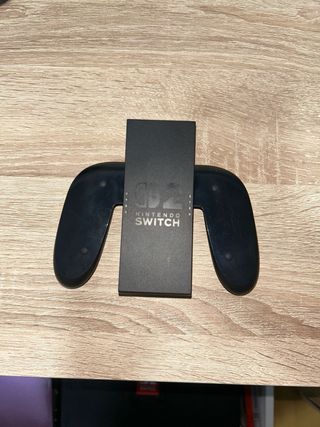 Nintendo Switch + 2 Juegos (Zelda, FIFA 26)