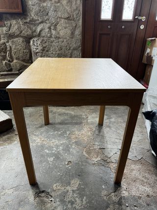 Mesa extensible TOSTAD chapa roble