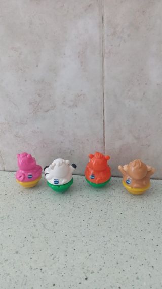 Lote 4 muñecos animales rodantes