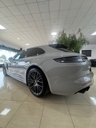 Porsche Panamera Sport E- hybrido 2022