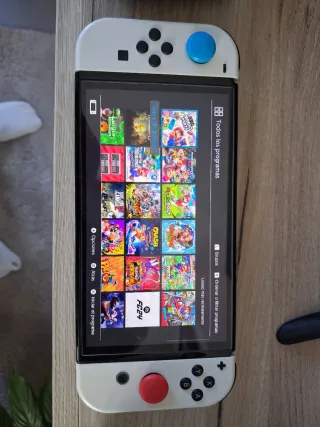 Nintendo Switch OLED Blanca y Gris. Venta en mano