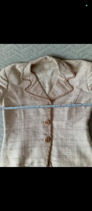 Americana beige mujer