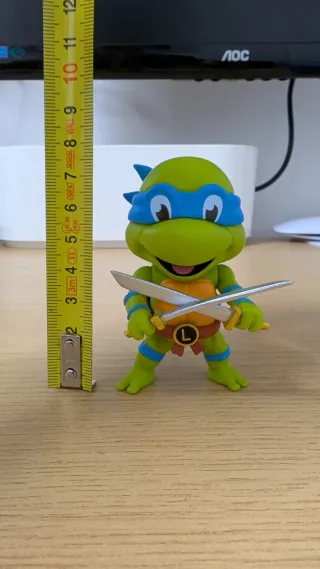 Figura Leonardo Tortuga Ninja 8cm
