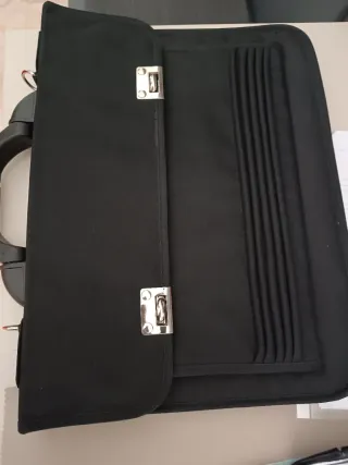 Valigetta porta documenti/laptop nera