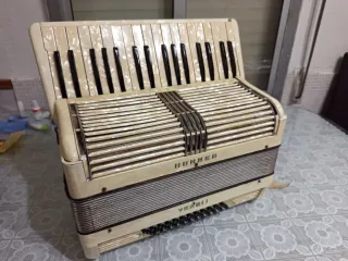 Acordeón Hohner Verdi II