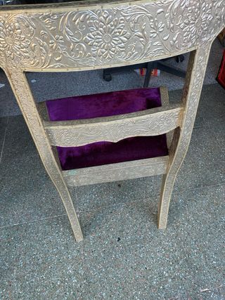 Silla Anglo-India Vintage Dorada y Morada