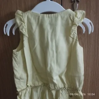 Buzo Zara amarillo 18 meses