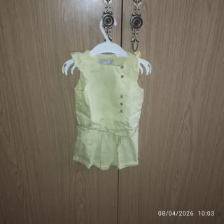 Buzo Zara amarillo 18 meses