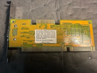 Tarjeta gráfica isa acumos avga1