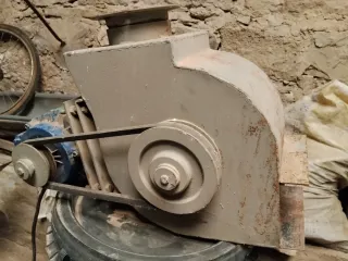 Lanzadera apilador de granos para sinfin