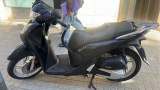 Honda SH125i 2018 Negra