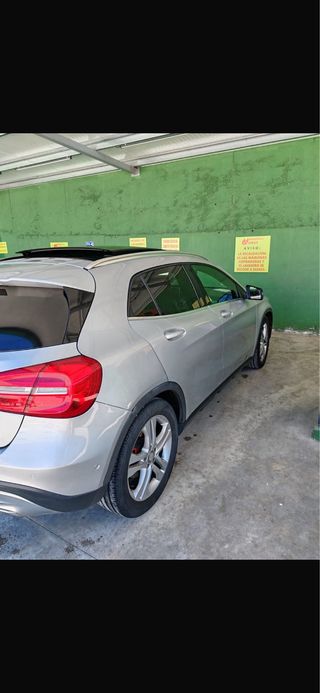 Mercedes-Benz GLA 2014
